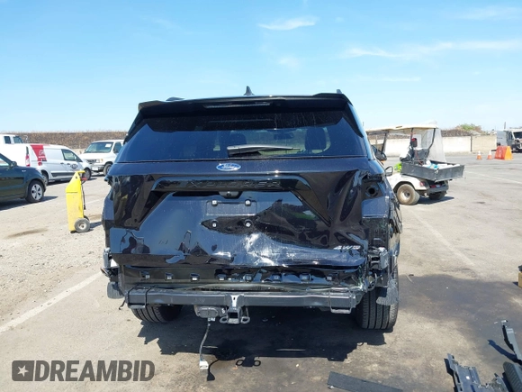 2023 Ford Explorer ST-Line z VIN 1FMSK8KH7PGC03436, wystawiony jako IAAI lot #42359119 z przebiegiem 5 261 mil mil oraz . Historia ofert i sprzedaży dostępna na DreamBid. Obrazek 17.