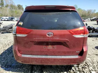 2013 Toyota Sienna XLE AAS with VIN 5TDYK3DC2DS384336, listed as a Copart auction lot 53405715 with 138,563 mi miles and Salvage Title. Bid and sale history available at carsss.com. Image 6.