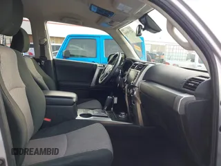 2021 Toyota 4Runner SR5 with VIN JTEMU5JR1M5937878, listed as a IAAI auction lot 42130560 with 85,547 mi miles and . Bid and sale history available at DreamBid. Image 5.