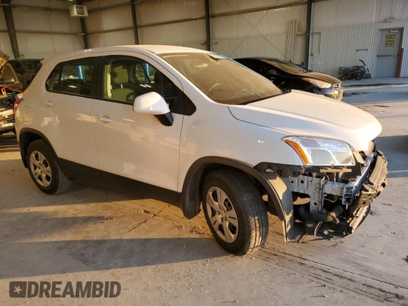 2016 Chevrolet Trax LS with VIN 3GNCJKSB0GL266143, listed as a Copart auction lot 88083115 with 0 mi miles and Salvage Title. Bid and sale history available at carsss.com. Image 4.
