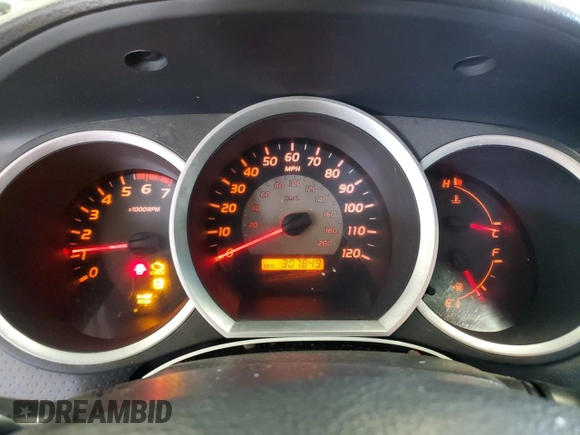2010 Toyota Tacoma z VIN 5TEUX4ENXAZ693394, wystawiony jako Copart lot #58816575 z przebiegiem 307 849 mil mil oraz Czysty tytuł • Clean title. Historia ofert i sprzedaży dostępna na DreamBid. Obrazek 9.