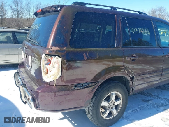 2008 Honda Pilot EX-L with VIN 5FNYF18558B033192, listed as a IAAI auction lot 41378869 with 186,709 mi miles. Bid and sale history available at carsss.com. Image 6.