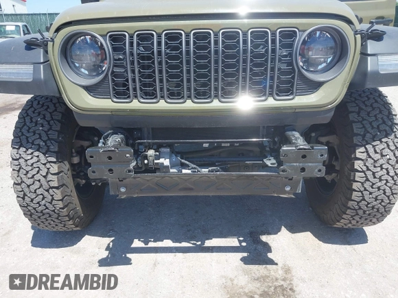 2025 Jeep Wrangler Rubicon with VIN 1C4PJXFN2SW527531, listed as a IAAI auction lot 42267227 with 8,022 mi miles and . Bid and sale history available at DreamBid. Image 6.