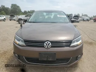 2012 Volkswagen Jetta SEL with VIN 3VWLP7AJ1CM301674, listed as a Copart auction lot 59000735 with 118,308 mi miles and Salvage title. Bid and sale history available at DreamBid. Image 5.