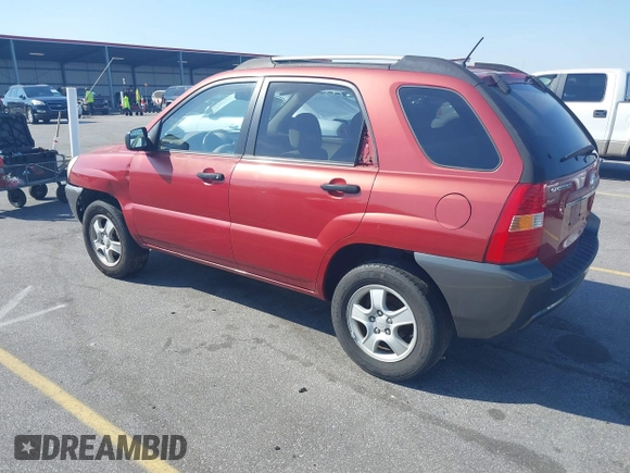 2007 Kia Sportage LX with VIN KNDJF724977426704, listed as a IAAI auction lot 41769772 with 288,082 mi miles and . Bid and sale history available at carsss.com. Image 3.