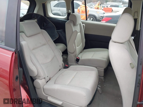 2009 Mazda Mazda5 Sport with VIN JM1CR293X90339440, listed as a IAAI auction lot 41525453 with 173,640 mi miles. Bid and sale history available at carsss.com. Image 8.