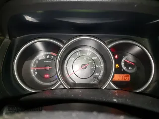 2011 Nissan Versa S z VIN 3N1BC1CP5BL376510, wystawiony jako Copart lot #54111255 z przebiegiem 189 500 mil mil oraz Szkoda całkowita • Salvage title. Historia ofert i sprzedaży dostępna na DreamBid. Obrazek 9.