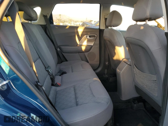 2020 Kia Niro LX with VIN KNDCB3LC2L5423281, listed as a Copart auction lot 79555113 with 60,054 mi miles and Salvage Title. Bid and sale history available at carsss.com. Image 11.