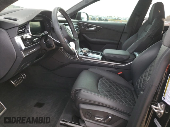 2022 Audi SQ8 Prestige z VIN WA1CWBF11ND019903, wystawiony jako Copart lot #39772444 z przebiegiem Nie podano mil oraz . Historia ofert i sprzedaży dostępna na DreamBid. Obrazek 7.