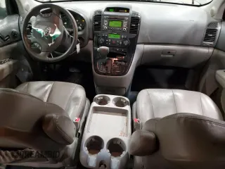 2011 Kia Sedona EX with VIN KNDMH4C74B6396671, listed as a Copart auction lot 45510165 with 184,736 mi miles and Non Repairable. Bid and sale history available at carsss.com. Image 8.