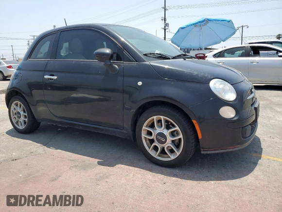2013 FIAT 500 Pop z VIN 3C3CFFAR5DT745061, wystawiony jako Copart lot #56786995 z przebiegiem 138 188 mil mil oraz Czysty tytuł • Clean title. Historia ofert i sprzedaży dostępna na DreamBid. Obrazek 4.