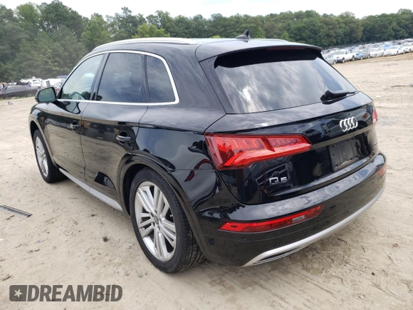 2020 Audi Q5 Premium Plus with VIN WA1BNAFY2L2104053, listed as a Copart auction lot 53762532 with 20,405 mi miles. Bid and sale history available at carsss.com. Image 3.