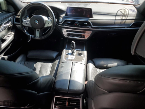 2020 BMW 7 Series 740i with VIN WBA7T2C09LGF96718, listed as a Copart auction lot 63169003 with 43,315 mi miles. Bid and sale history available at carsss.com. Image 8.