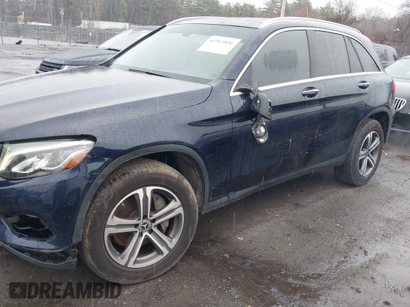 2019 Mercedes-Benz GLC 300 z VIN WDC0G4KB6KF667330, wystawiony jako IAAI lot #41963856 z przebiegiem 96 865 mil mil oraz . Historia ofert i sprzedaży dostępna na DreamBid. Obrazek 6.