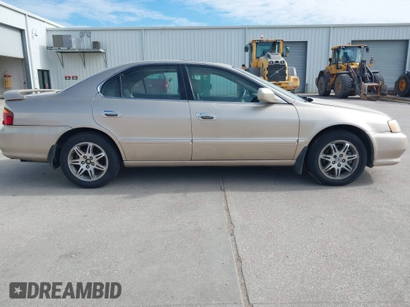 2000 Acura TL with VIN 19UUA5664YA052956, listed as a IAAI auction lot 41614847 with 225,861 mi miles. Bid and sale history available at carsss.com. Image 13.