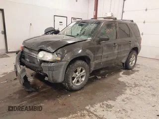 2006 Ford Escape XLT with VIN 1FMYU03Z46KD45641, listed as a IAAI auction lot 41395071 with 120,052 mi miles. Bid and sale history available at carsss.com. Image 17.
