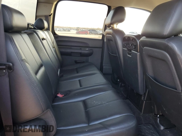 2010 Chevrolet Silverado 1500 with VIN 1GC4C0BG4AF138349, listed as a Copart auction lot 44080125 with 125,214 mi miles and Salvage Title. Bid and sale history available at DreamBid. Image 10.