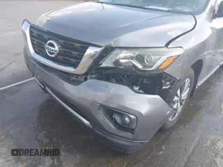 2017 Nissan Pathfinder S with VIN 5N1DR2MN6HC659747, listed as a IAAI auction lot 42275147 with 173,215 mi miles and . Bid and sale history available at DreamBid. Image 6.