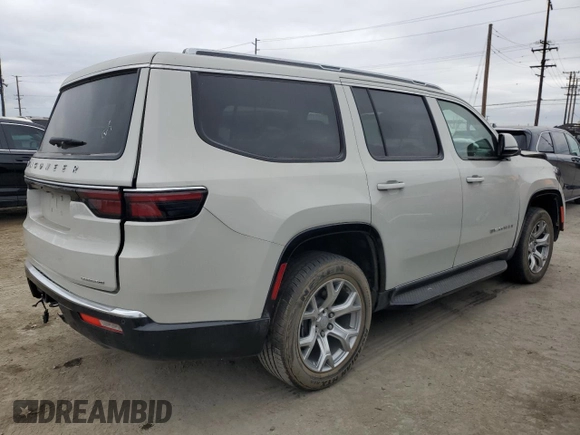 2022 Jeep Wagoneer Series II с VIN 1C4SJVBT0NS142550, выставлен на аукционе Copart как лот 53844065 с пробегом 30 241 миль миль и Списание • Salvage title. История ставок и продаж доступна на DreamBid. Изображение 3.