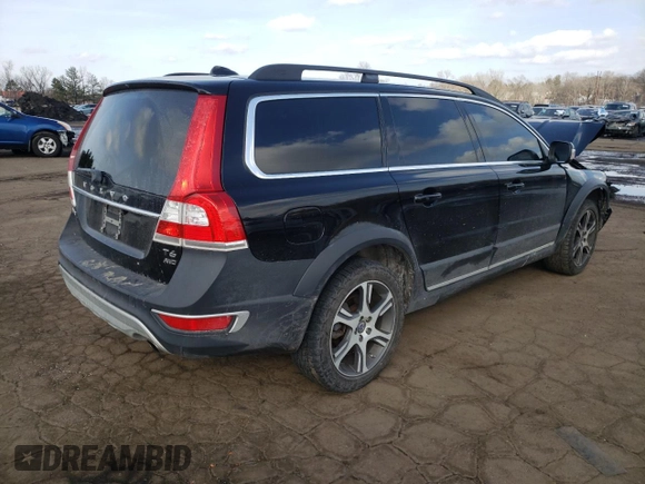 2014 Volvo XC70 T6 with VIN YV4902BZ3E1185741, listed as a Copart auction lot 46597075 with 98,149 mi miles and Salvage Title. Bid and sale history available at DreamBid. Image 3.