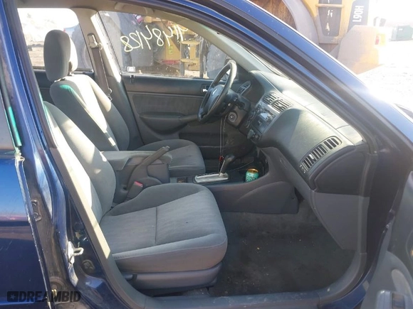2004 Honda Civic LX with VIN 2HGES16554H525387, listed as a IAAI auction lot 41484128 with 199,449 mi miles. Bid and sale history available at carsss.com. Image 5.