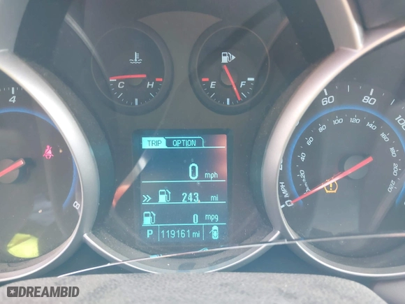 2015 Chevrolet Cruze LS with VIN 1G1PA5SG2F7164605, listed as a IAAI auction lot 41906950 with 119,161 mi miles. Bid and sale history available at carsss.com. Image 7.