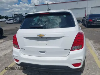 2020 Chevrolet Trax LS z VIN 3GNCJKSB2LL126640, wystawiony jako IAAI lot #42547540 z przebiegiem 86 058 mil mil oraz . Historia ofert i sprzedaży dostępna na DreamBid. Obrazek 16.