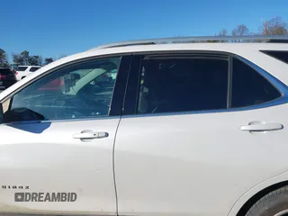 2020 Chevrolet Equinox LT with VIN 3GNAXLEX8LS610434, listed as a IAAI auction lot 41431481 with 101,832 mi miles. Bid and sale history available at carsss.com. Image 15.