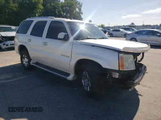 2005 Cadillac Escalade with VIN 1GYEK63N25R163062, listed as a Copart auction lot 61585005 with Not provided miles and Salvage title. Bid and sale history available at DreamBid. Image 4.