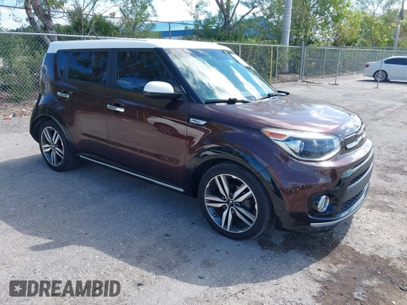 2017 Kia Soul + with VIN KNDJP3A58H7497538, listed as a IAAI auction lot 42045586 with 90,613 mi miles. Bid and sale history available at carsss.com. Image 1.