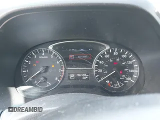 2014 Nissan Pathfinder S with VIN 5N1AR2MM0EC716000, listed as a IAAI auction lot 42182293 with 196,728 mi miles and . Bid and sale history available at DreamBid. Image 7.