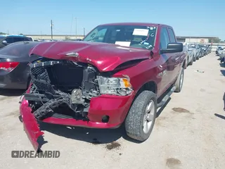 2014 Ram 1500 Express z VIN 1C6RR6FT3ES122128, wystawiony jako IAAI lot #41994152 z przebiegiem 138 624 mil mil oraz . Historia ofert i sprzedaży dostępna na DreamBid. Obrazek 19.