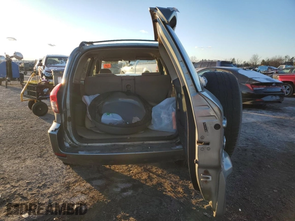 2006 Toyota RAV4 with VIN JTMBK33V165006560, listed as a Copart auction lot 87742905 with 161,942 mi miles and Salvage Title. Bid and sale history available at carsss.com. Image 6.