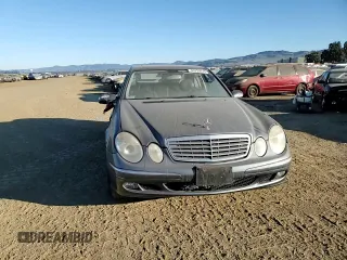 2005 Mercedes-Benz E-Class 3.2L with VIN WDBUF65J55A702240, listed as a Copart auction lot 89293075 with 125,780 mi miles and Salvage Title. Bid and sale history available at carsss.com. Image 10.
