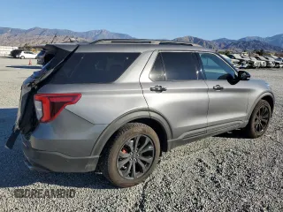2021 Ford Explorer ST with VIN 1FM5K8GC4MGB71180, listed as a Copart auction lot 83975774 with 35,396 mi miles and Salvage Title. Bid and sale history available at carsss.com. Image 3.