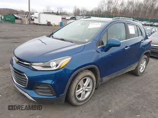 2019 Chevrolet Trax LT with VIN 3GNCJPSB8KL305731, listed as a IAAI auction lot 41953636 with 99,983 mi miles. Bid and sale history available at carsss.com. Image 17.