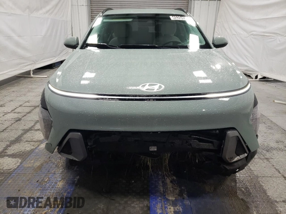2025 Hyundai Kona SEL with VIN KM8HB3AB4SU239802, listed as a Copart auction lot 45204555 with 1,509 mi miles and Clean Title. Bid and sale history available at carsss.com. Image 5.