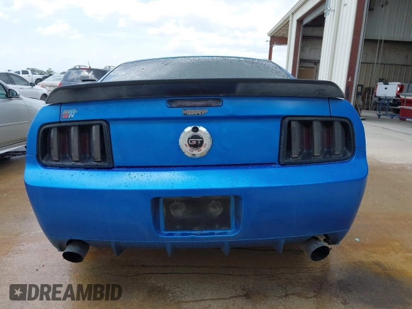 2007 Ford Mustang GT Deluxe with VIN 1ZVHT82HX75237407, listed as a IAAI auction lot 42582107 with 228,630 mi miles and . Bid and sale history available at DreamBid. Image 16.