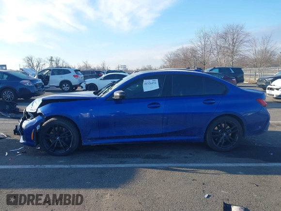 2020 BMW 3 Series M340i xDrive with VIN WBA5U9C04LFH45166, listed as a IAAI auction lot 41326152 with 37,746 mi miles and . Bid and sale history available at DreamBid. Image 14.