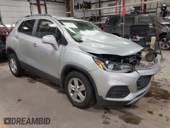 2019 Chevrolet Trax LT with VIN 3GNCJPSB8KL294102, listed as a IAAI auction lot 41431369 with Not Provided miles. Bid and sale history available at carsss.com. Image 1.