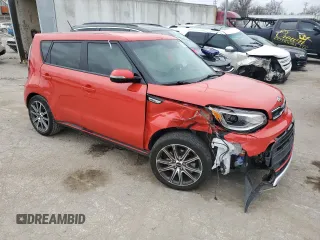 2018 Kia Soul ! with VIN KNDJX3AA2J7552004, listed as a Copart auction lot 46005634 with 105,171 mi miles and Salvage Title. Bid and sale history available at carsss.com. Image 4.