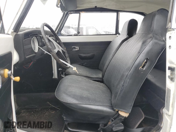 1971 Volkswagen Beetle with VIN 1512935527, listed as a Copart auction lot 79061144 with 73,709 mi miles and Non Repairable. Bid and sale history available at DreamBid. Image 7.