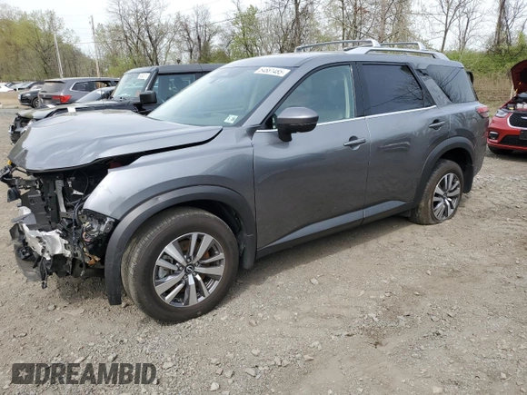 2023 Nissan Pathfinder SL z VIN 5N1DR3CC1PC234294, wystawiony jako Copart lot #54881485 z przebiegiem 29 442 mil mil oraz Szkoda całkowita • Salvage title. Historia ofert i sprzedaży dostępna na DreamBid. Obrazek 1.