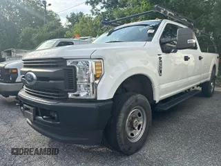 2019 Ford F-250 XL z VIN 1FT7W2B61KEF86319, wystawiony jako IAAI lot #42801635 z przebiegiem 31 051 mil mil oraz . Historia ofert i sprzedaży dostępna na DreamBid. Obrazek 15.