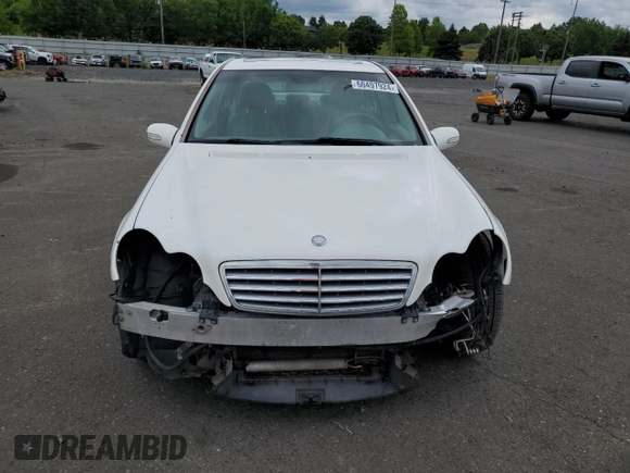 2006 Mercedes-Benz C with VIN WDBRF54J96A913217, listed as a Copart auction lot 60497924 with 219,657 mi miles and Salvage Title. Bid and sale history available at DreamBid. Image 5.