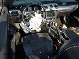 2018 Ford Mustang EcoBoost Premium with VIN 1FATP8UH9J5132529, listed as a Copart auction lot 60113095 with 109,405 mi miles and Salvage title. Bid and sale history available at DreamBid. Image 8.