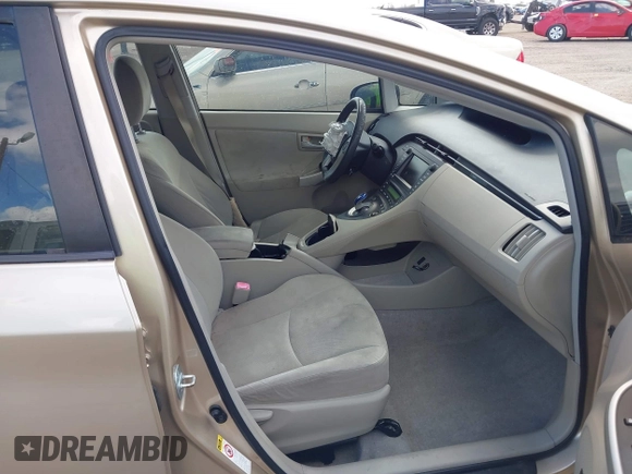 2011 Toyota Prius I with VIN JTDKN3DU6B0312108, listed as a IAAI auction lot 41118894 with Not Provided miles and . Bid and sale history available at DreamBid. Image 5.