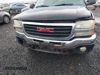 2004 GMC Sierra 1500 SLT with VIN 1GTEK19T74E400259, listed as a IAAI auction lot 41091044 with 173,726 mi miles. Bid and sale history available at carsss.com. Image 17.