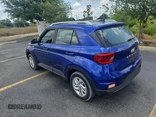 2020 Hyundai Venue SEL with VIN KMHRC8A36LU024463, listed as a Copart auction lot 56528095 with 16,989 mi miles and Clean Title. Bid and sale history available at DreamBid. Image 3.