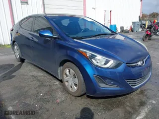 2016 Hyundai Elantra SE with VIN 5NPDH4AE2GH691895, listed as a IAAI auction lot 41778639 with 136,738 mi miles. Bid and sale history available at carsss.com. Image 1.